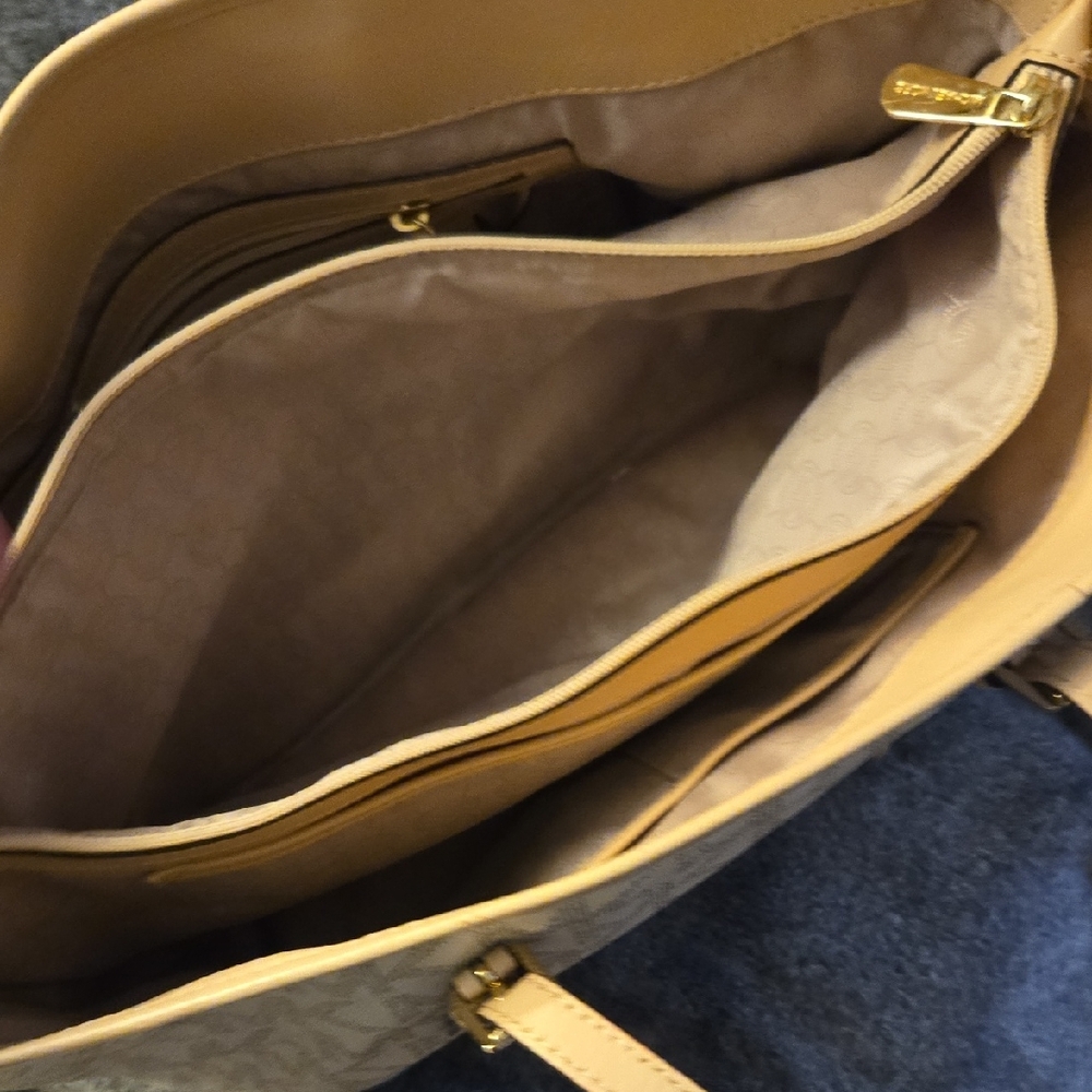 Michael Kors Beige Monogram Tote - Picture 9 of 13